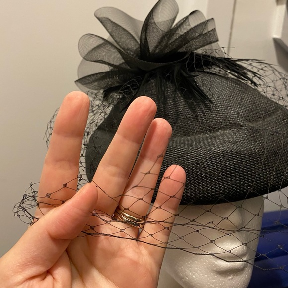 Vintage Ladies Black Pin-Up Hat With Veil (see description) - Picture 7 of 7